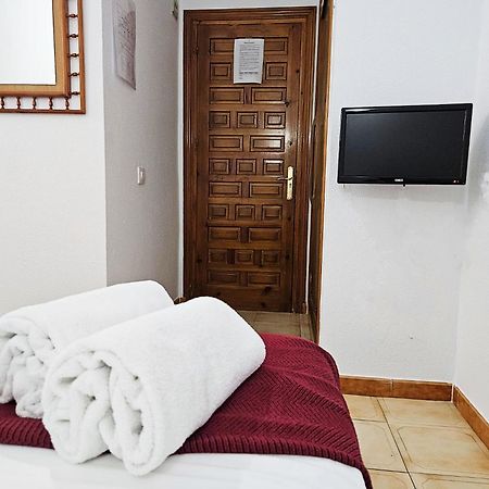 Hotel San Vicente - Centro Playa Conil De La Frontera Bagian luar foto