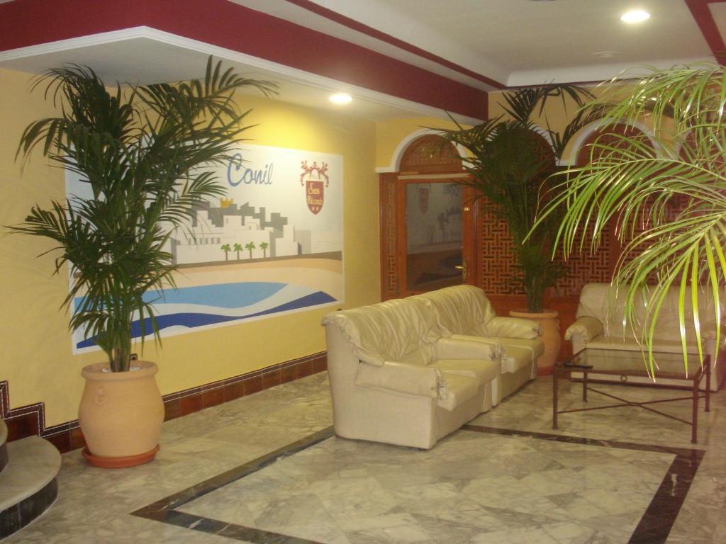 Hotel San Vicente - Centro Playa Conil De La Frontera Bagian luar foto
