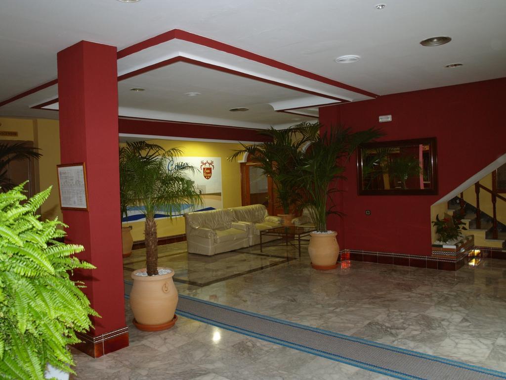 Hotel San Vicente - Centro Playa Conil De La Frontera Bagian luar foto